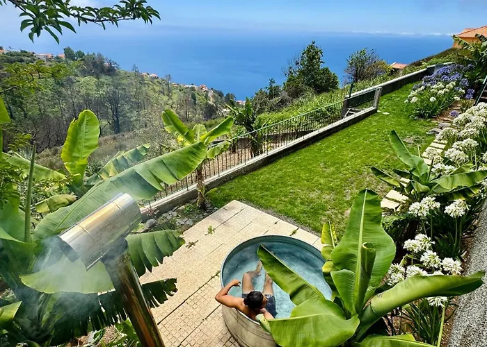 Meerblick - 3-bett Mit Terrassen & Hot-tub * Fajã da Ovelha