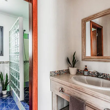 빌라 Meerblick - 3-bett Mit Terrassen & Hot-tub