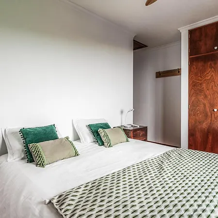 Villa Meerblick - 3-bett Mit Terrassen & Hot-tub Fajã da Ovelha