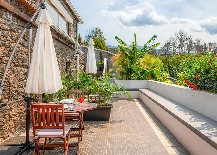 Meerblick - 3-bett Mit Terrassen & Hot-tub * Fajã da Ovelha