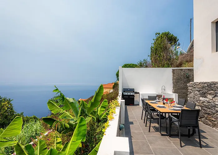 Meerblick - 3-bett Mit Terrassen & Hot-tub Fajã da Ovelha