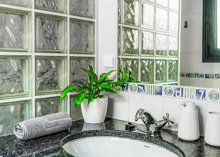 Meerblick - 3-bett Mit Terrassen & Hot-tub * Fajã da Ovelha