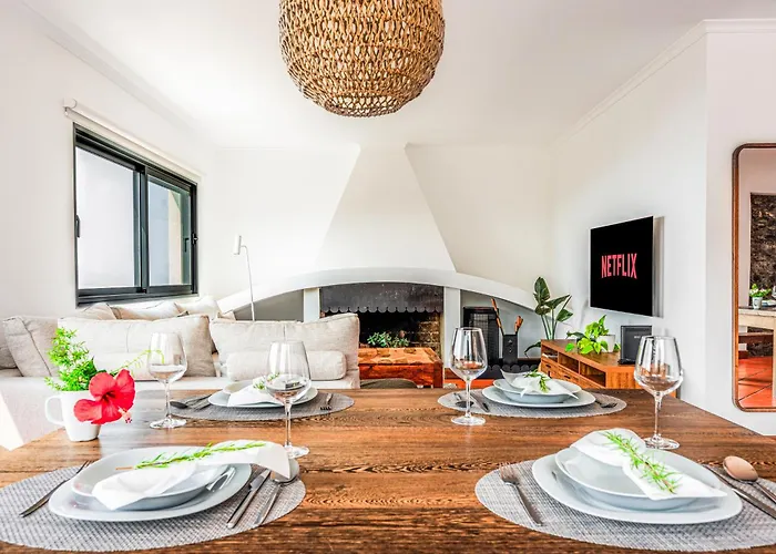 Meerblick - 3-bett Mit Terrassen & Hot-tub *