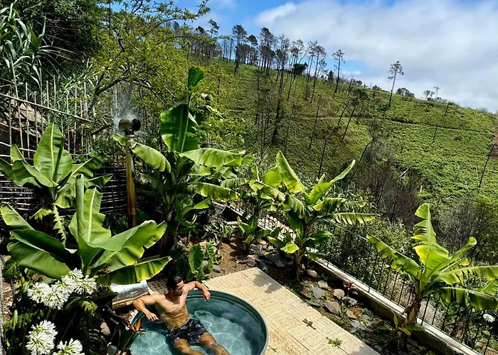 Meerblick - 3-bett Mit Terrassen & Hot-tub Willa